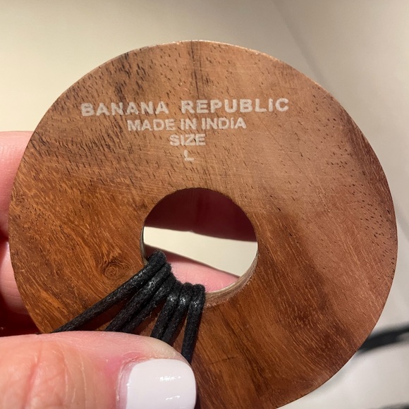 Banana Republic - size Large - adjustable black beaded belt - Picture 2 of 4